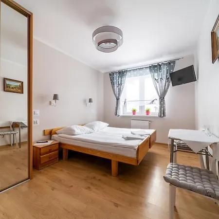 Orchidea Oda ve Kahvaltı 3*